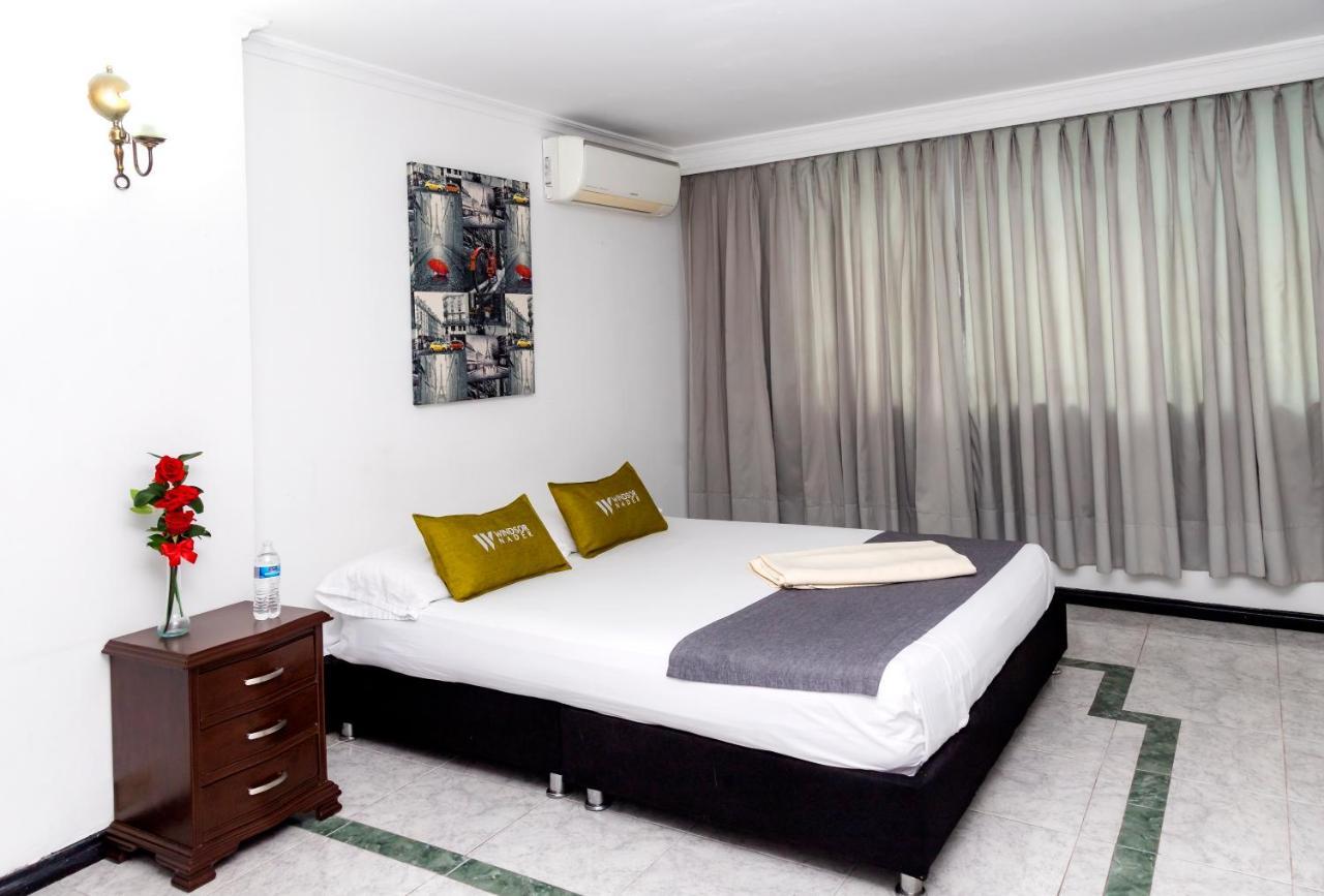 Hotel Windsor Plaza - Downtown كالي المظهر الخارجي الصورة