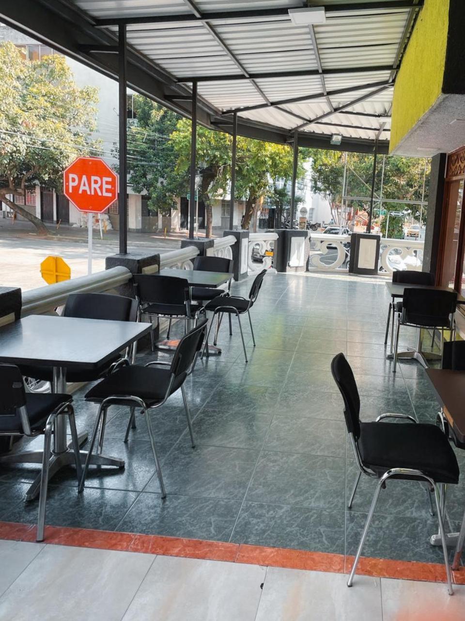 Hotel Windsor Plaza - Downtown كالي المظهر الخارجي الصورة